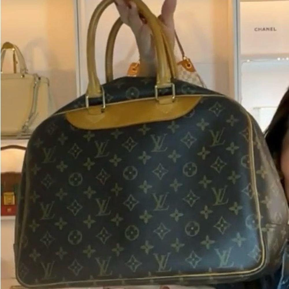Louis Vuitton Deauville - Picture 9 of 12